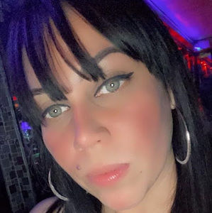 Meet your Posher, Sheilyne